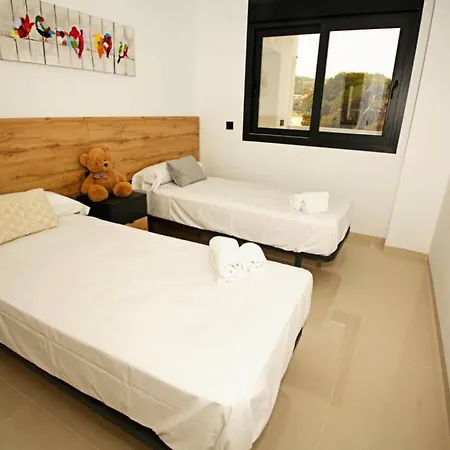 Apartment Sea Views With Ac And Pool *