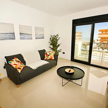 Sea Views With Ac And Pool Apartment